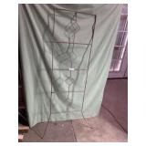 Metal trellis 5ft tall