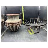 Metal basket & metal vase