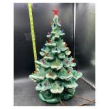 18in ceramic Christmas tree with musical bottom