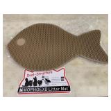 Fish shaped litter mat