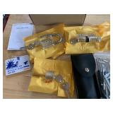 Multifunctional tool 22 piece set - see how locks