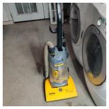 Eureka Whirl wind Vacuum.   Runs
No bags needed
