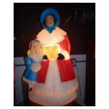 Lighted Woman & Child Caroler Outdoor Figure