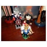 3 Nutcrackers