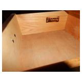 Hekman Furniture Chest - 4 Drawers, 1 door