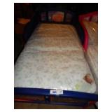 Speed McQueen Toddler Bed w/New Mattress