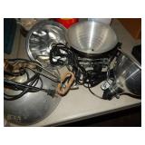 4 Heat Lamps & 2 Fire Extinguishers (full)