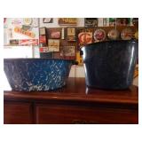 2 Old Granitewear Lot