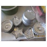 Aluminum Jello Molds and Shaker