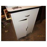 Extra Nice Enamal Top Cabinet