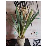 Flower Decoration / Fake Plant