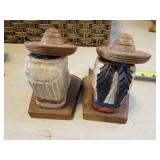 Sitting Mexican Bookends / With Stash under Hats