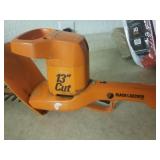 Black and Decker ,  13 Inch Cut