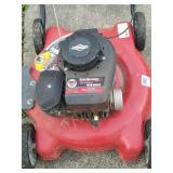 Yard Machine Push Mower. 20 " Cut. Not Locked up.