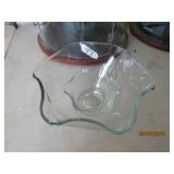 2 Glass Bowls - very nice condition