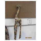 Giraffe Statue