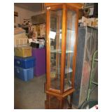 Pulaski Furniture Lighted Curio Cabinet