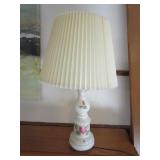 Nice Painted milkglass lamp with shade. Vintage