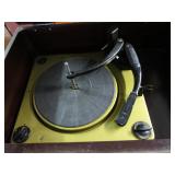 Antique Tube Record Player. Missing a couple