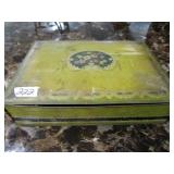 Vintage Uneeda Biscuit Tin