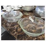 2 Mixing Bowls / Serving Bowls 1 With Lid