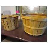 2 Baskets / Peaches / Apples