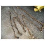 (5) Tow Chains    Longest - 6ft