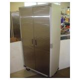 Seville Metal Cabinet on Wheels w/key, 36x18x72