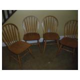 4 Dinaire Oak Side Chairs