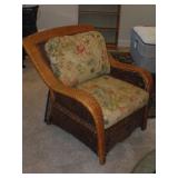 Bench Craft Wicker Chair w/Cushion 35 x 32 x 35