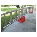 Werner 32ft Aluminium Extension Ladder   300lbs