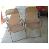 (2) Folding Patio Chairs