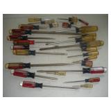 Assorted Craftsman Screwdrivers