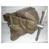 Bench Vise, 4 inch