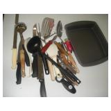 Utensils, Kitchen aide 9 in. Cake Pan