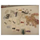 (19) Costume Hair Clips from Broadway Baby