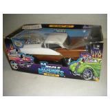 1/18 Scale Die Cast1956 Olds Muscle Machine Model