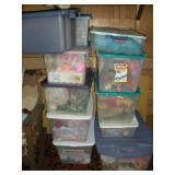 (10) Totes of Holiday Dec.