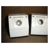 Mini Laundry Mat Salt and Pepper Shakers