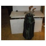 Set of Golf Clubs w/Bag