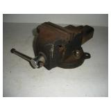 Bench Vise  4 inch jaws/12 inches long