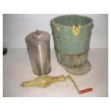 Vintage Icecream Maker - damaged