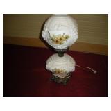 Vintage Daisies/Lion Head Gone with the Wind Lamp