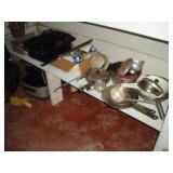 Roasters, Pots & Pans