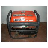 Kubota AV1600 Generator  120 AC  1600 watts,