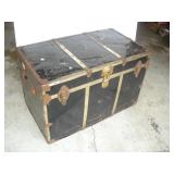 Flattop Trunk  33x19x21 inches