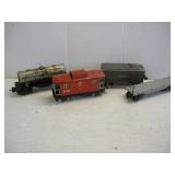 Vintage Lionel O27 Gauge Metal Locomotive & Cars
