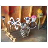 Assorted Outdoor Dï¿½cor