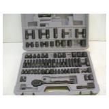 Stanley 1/4 & 3/8 Drive Socket Set - missing