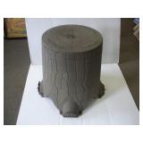 TRUSTUMP DEER FEEDER HOLDS 200lb of CORN